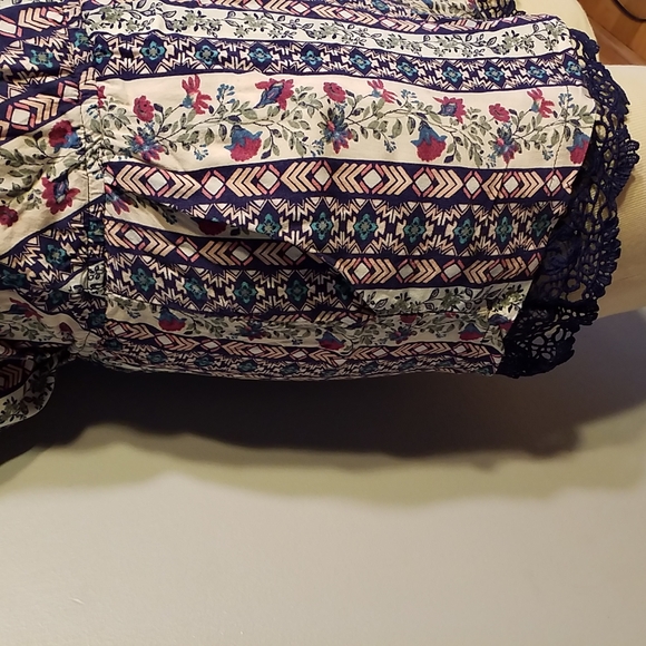 Iris ROMPER S Navy Floral with Navy LACE undershort - Picture 4 of 7